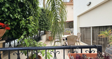 SALE: DETACHED  FOUR BEDROOM HOUSE WITH 2 BEDROOM EN SUITE  NEAR SUPERHOME MESA GEITONIA IN VERY GOOD CONDITION NO VAT.