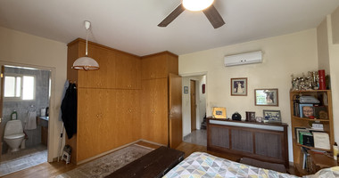 SALE: DETACHED  FOUR BEDROOM HOUSE WITH 2 BEDROOM EN SUITE  NEAR SUPERHOME MESA GEITONIA IN VERY GOOD CONDITION NO VAT.
