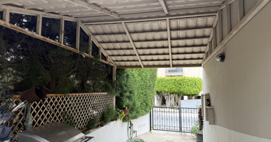 SALE: DETACHED  FOUR BEDROOM HOUSE WITH 2 BEDROOM EN SUITE  NEAR SUPERHOME MESA GEITONIA IN VERY GOOD CONDITION NO VAT.