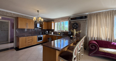 SALE: OUTSTANDING 5 BEDROOM ALL EN SUITE VILLA WITH PANORAMIC VIEWS OF THE DAM IN A PEACEFUL AND TRANQUIL SETTING- SEPARATE MAIDS AREA.