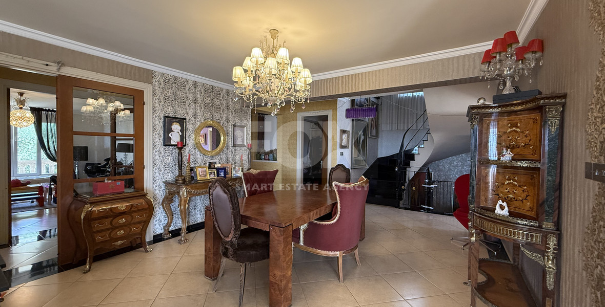 SALE: OUTSTANDING 5 BEDROOM ALL EN SUITE VILLA WITH PANORAMIC VIEWS OF THE DAM IN A PEACEFUL AND TRANQUIL SETTING- SEPARATE MAIDS AREA.