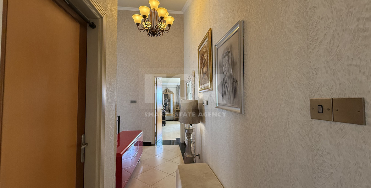 SALE: OUTSTANDING 5 BEDROOM ALL EN SUITE VILLA WITH PANORAMIC VIEWS OF THE DAM IN A PEACEFUL AND TRANQUIL SETTING- SEPARATE MAIDS AREA.