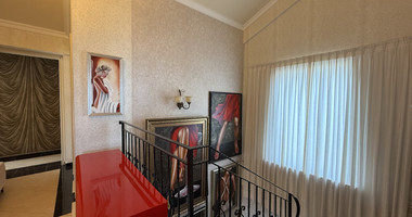 SALE: OUTSTANDING 5 BEDROOM ALL EN SUITE VILLA WITH PANORAMIC VIEWS OF THE DAM IN A PEACEFUL AND TRANQUIL SETTING- SEPARATE MAIDS AREA.