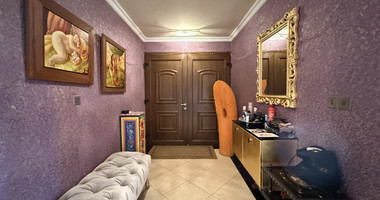 SALE: OUTSTANDING 5 BEDROOM ALL EN SUITE VILLA WITH PANORAMIC VIEWS OF THE DAM IN A PEACEFUL AND TRANQUIL SETTING- SEPARATE MAIDS AREA.