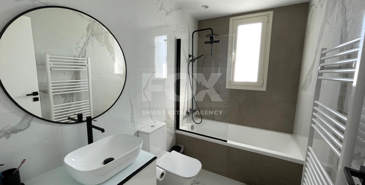 Rent: New furnished 4 bedroom villa with extra attic- sea views