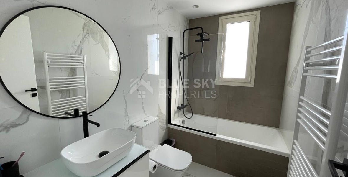 Rent: New furnished 4 bedroom villa with extra attic- sea views
