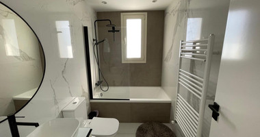 Rent: New furnished 4 bedroom villa with extra attic- sea views