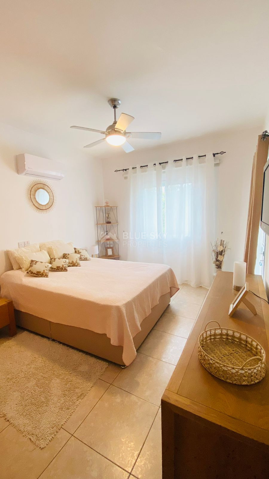 Fully Furnished Two Bedroom Apartment with two bathrooms and communal swimming pool in Tranquil Tala