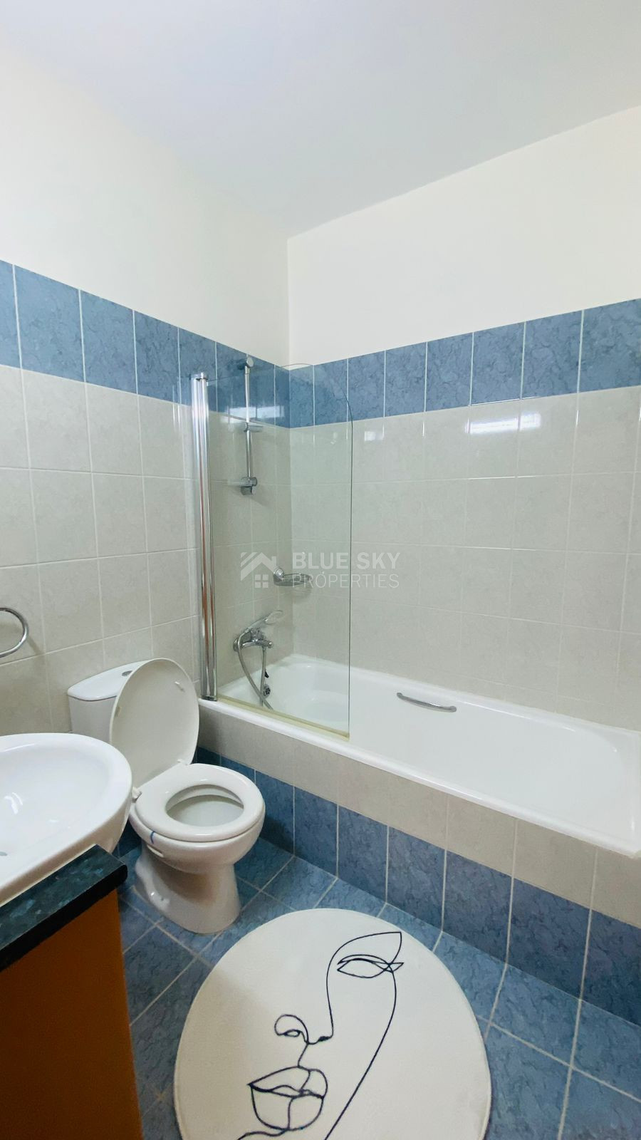 Fully Furnished Two Bedroom Apartment with two bathrooms and communal swimming pool in Tranquil Tala