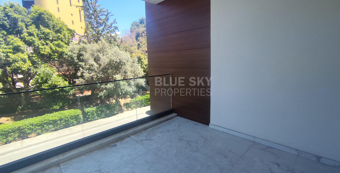 Brand-New 2 Bedroom Apartment with Panoramic Views in Apostoloi Petrou & Pavlou