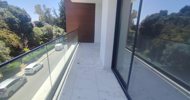 Brand-New 2 Bedroom Apartment with Panoramic Views in Apostoloi Petrou & Pavlou