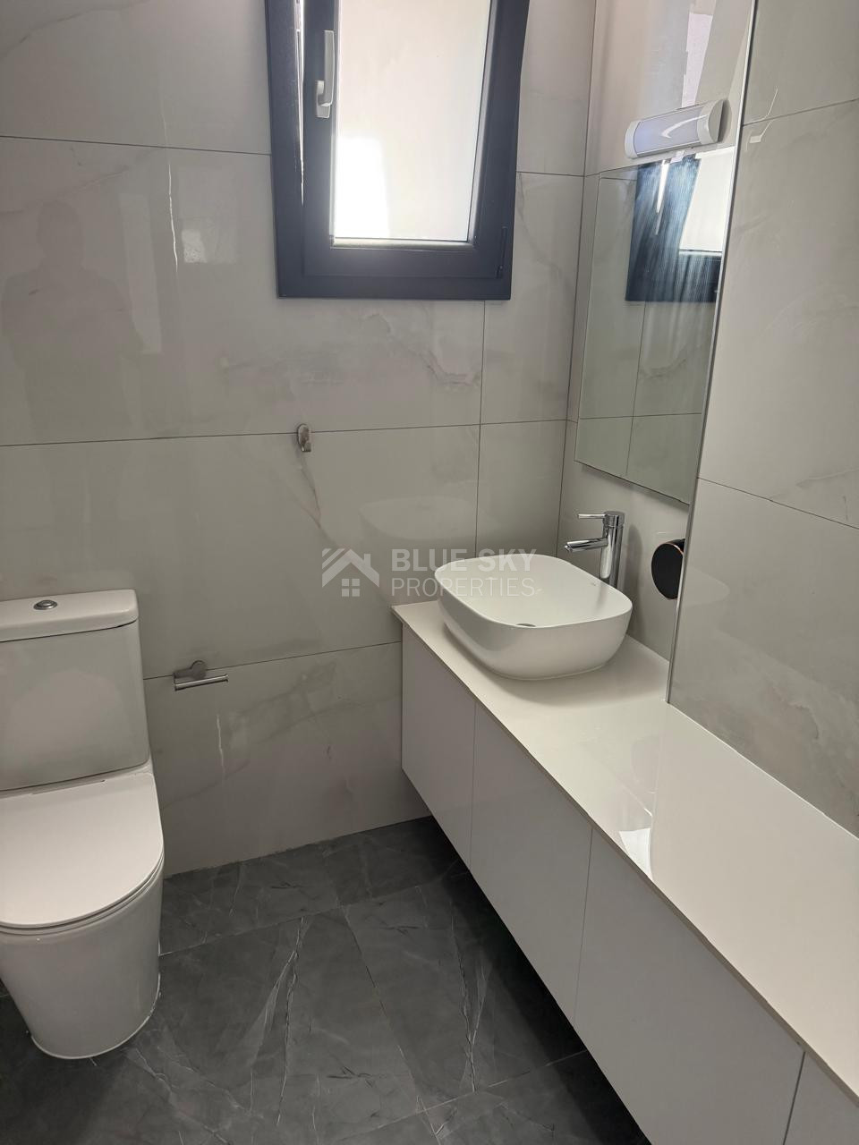 Modern 2-Bedroom Apartment For Rent Near Limassol Marina – Available from June 1st