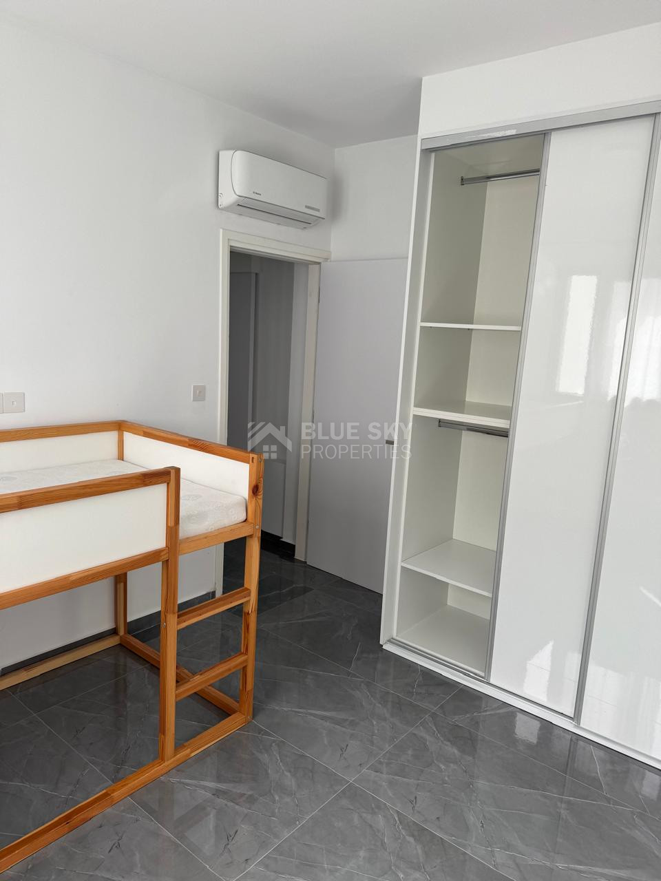 Modern 2-Bedroom Apartment For Rent Near Limassol Marina – Available from June 1st