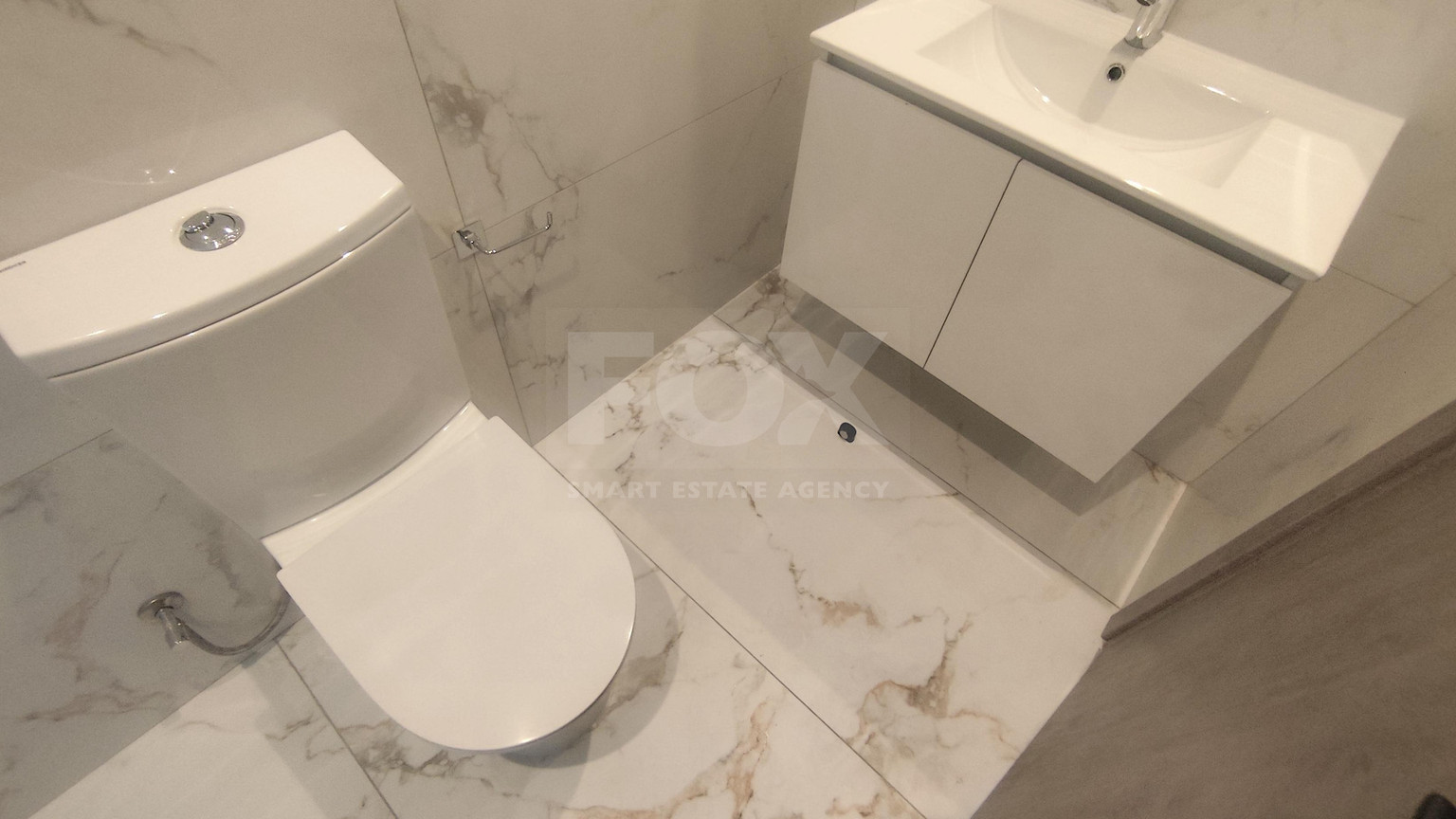 Brand New 3-Bedroom Penthouse with Panoramic Views in Apostoloi Petrou & Pavlou
