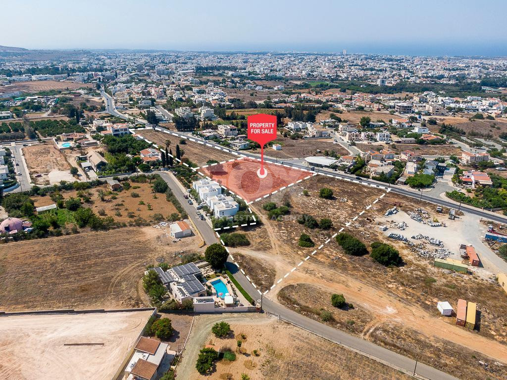 Large Development Opportunity in Emba, Paphos – Residential & Commercial Zoned Land Share for sale