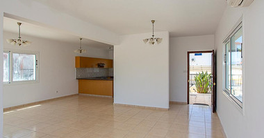 Three Bedroom House with Private Pool for Sale in Argaka, Paphos Near the Beach- Separated title deeds are available