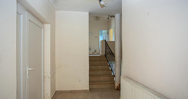 Four Bedroom Detached House for Sale in Kathikas, Paphos with Large Plot & Garden