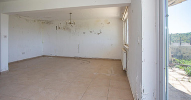 Four Bedroom Detached House for Sale in Kathikas, Paphos with Large Plot & Garden