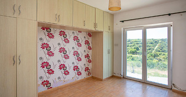 Four Bedroom Detached House for Sale in Kathikas, Paphos with Large Plot & Garden