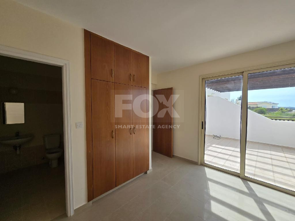 For sale, one-Bedroom Apartment with Sea Views and Pool Access in Pegeia, Paphos