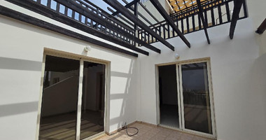 For sale, one-Bedroom Apartment with Sea Views and Pool Access in Pegeia, Paphos