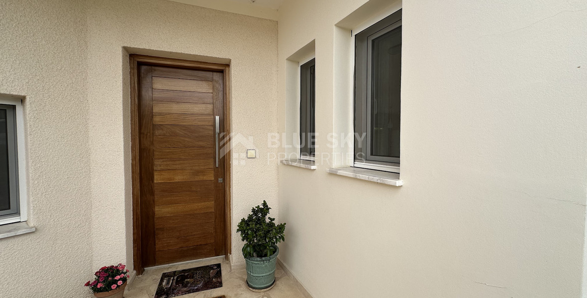 Three bedroom Detached Bungalow in Chloraka , Paphos