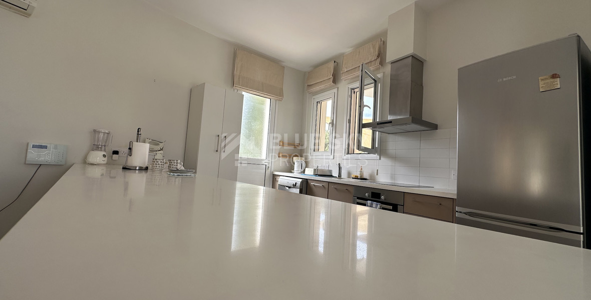 Three bedroom Detached Bungalow in Chloraka , Paphos