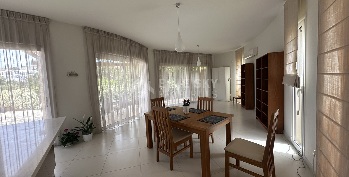 Three bedroom Detached Bungalow in Chloraka , Paphos