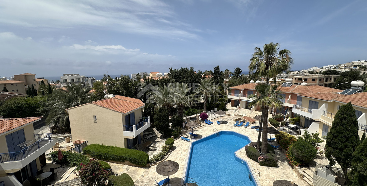 Sea Views & Pool Views: Prime One Bed Apartment in Tombs of the Kings, Paphos