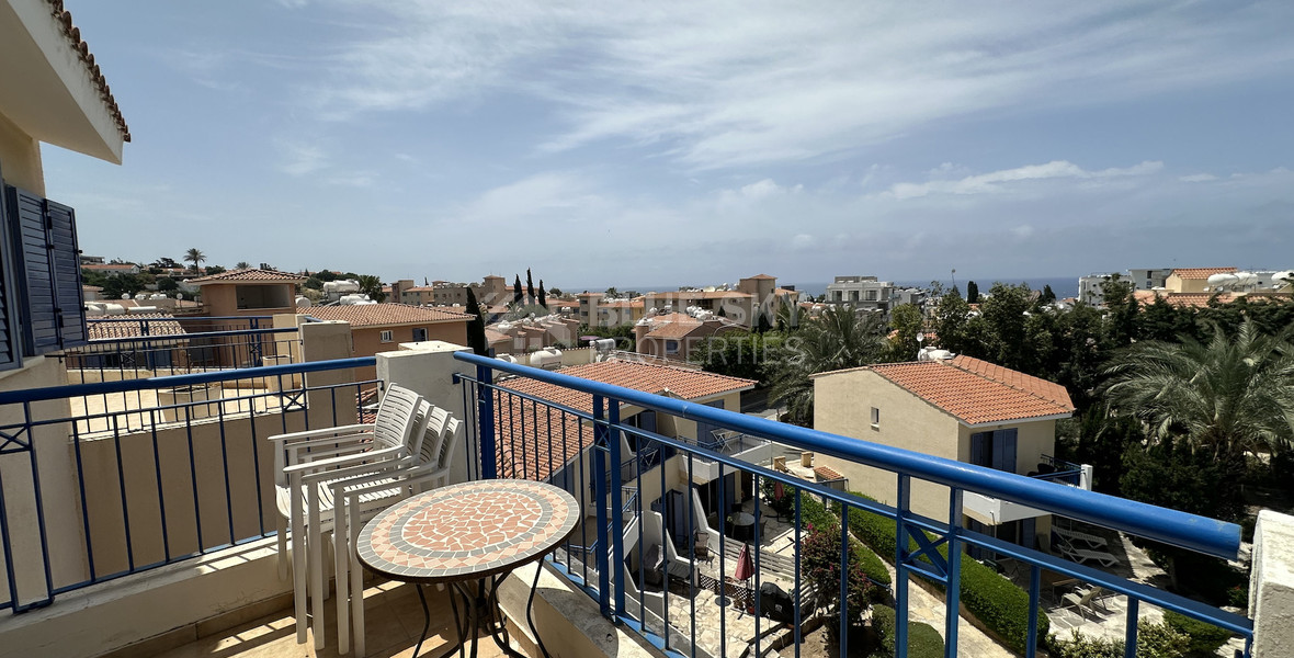 Sea Views & Pool Views: Prime One Bed Apartment in Tombs of the Kings, Paphos