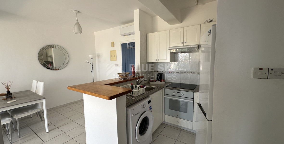 Sea Views & Pool Views: Prime One Bed Apartment in Tombs of the Kings, Paphos