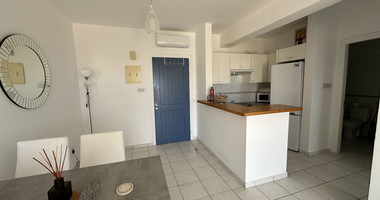 Sea Views & Pool Views: Prime One Bed Apartment in Tombs of the Kings, Paphos