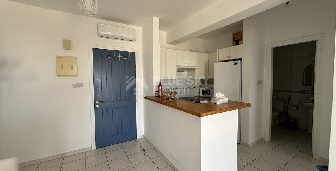 Sea Views & Pool Views: Prime One Bed Apartment in Tombs of the Kings, Paphos