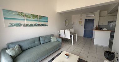 Sea Views & Pool Views: Prime One Bed Apartment in Tombs of the Kings, Paphos