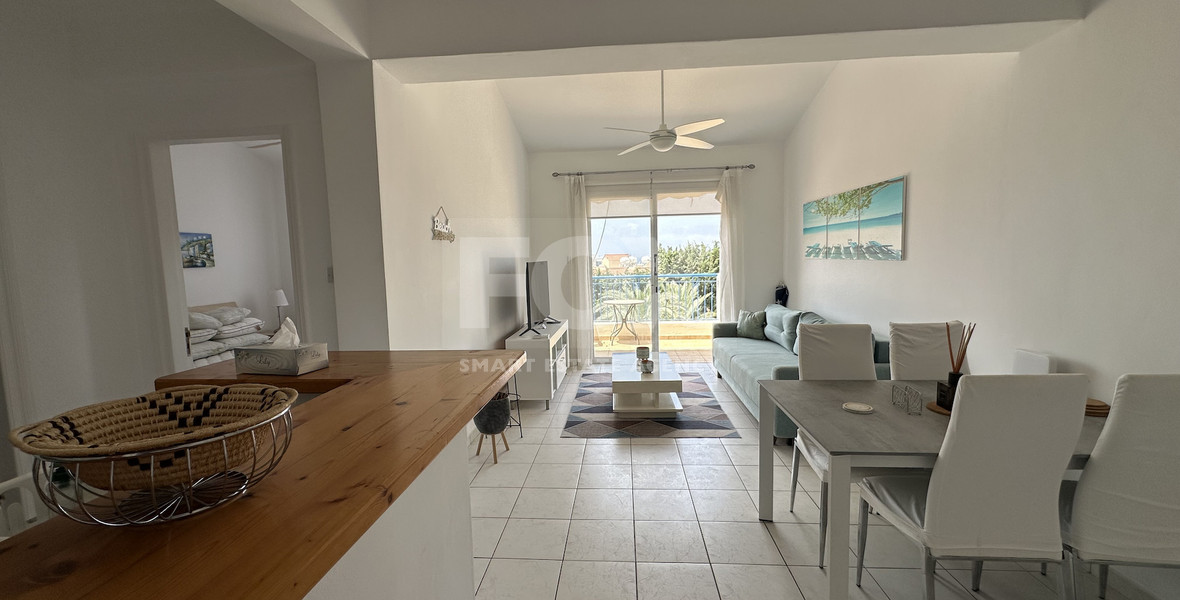 Sea Views & Pool Views: Prime One Bed Apartment in Tombs of the Kings, Paphos