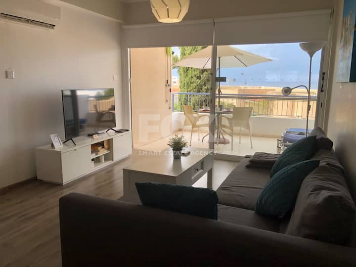One Bed Apartment with Sea Views in Tombs of the kings, Paphos