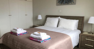 One Bed Apartment with Sea Views in Tombs of the kings, Paphos