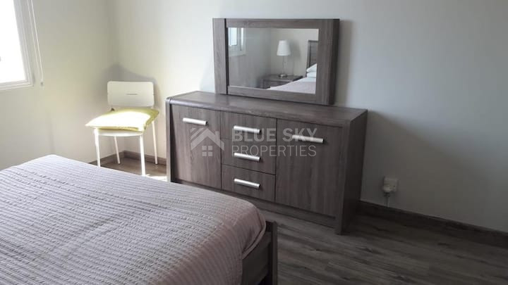 One Bed Apartment with Sea Views in Tombs of the kings, Paphos