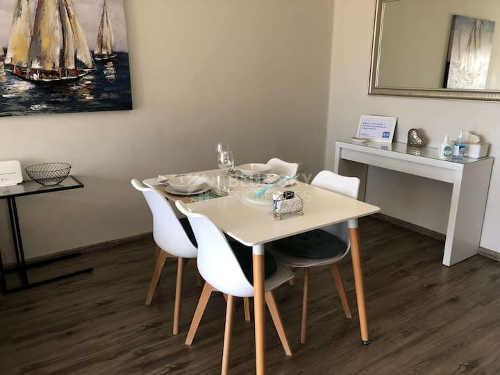 One Bed Apartment with Sea Views in Tombs of the kings, Paphos