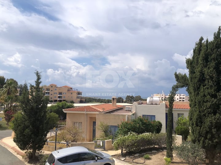 One Bed Apartment with Sea Views in Tombs of the kings, Paphos