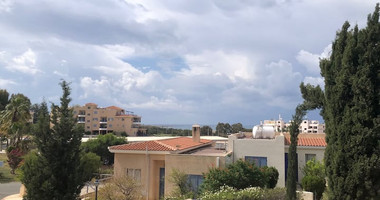 One Bed Apartment with Sea Views in Tombs of the kings, Paphos