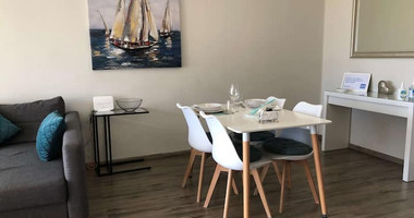 One Bed Apartment with Sea Views in Tombs of the kings, Paphos