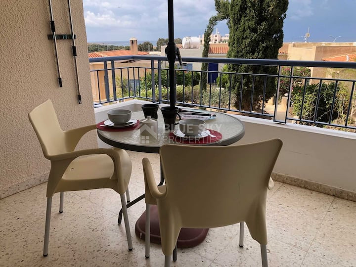 One Bed Apartment with Sea Views in Tombs of the kings, Paphos