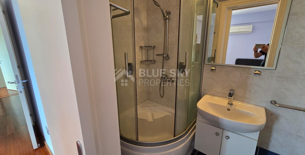 Spacious Three Bedroom Apartment In Neapoli For Rent