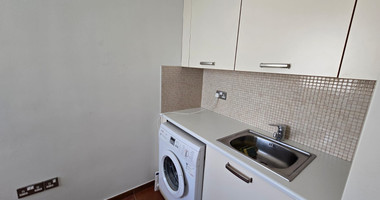Spacious Three Bedroom Apartment In Neapoli For Rent