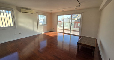 Spacious Three Bedroom Apartment Plus Office In Neapoli For Rent