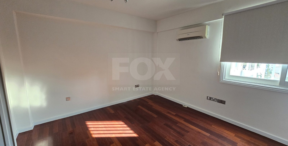 Spacious Three Bedroom Apartment Plus Office In Neapoli For Rent