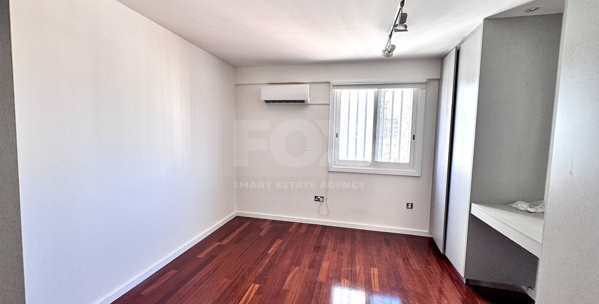 Spacious Three Bedroom Apartment Plus Office In Neapoli For Rent