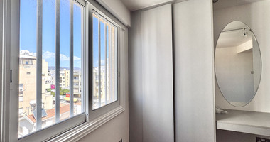 Spacious Three Bedroom Apartment Plus Office In Neapoli For Rent
