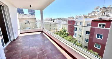 Spacious Three Bedroom Apartment Plus Office In Neapoli For Rent
